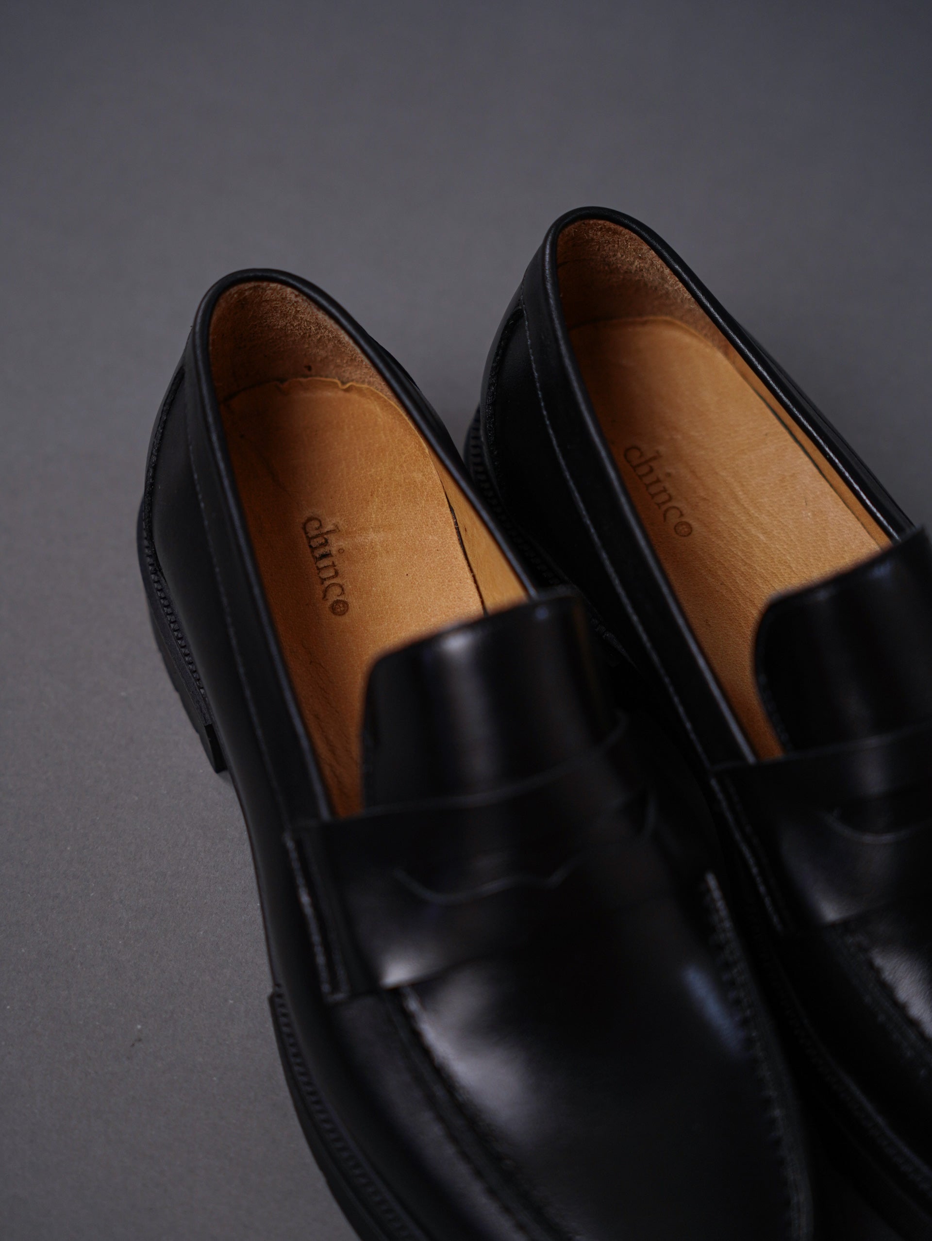 Chunky loafer-Black