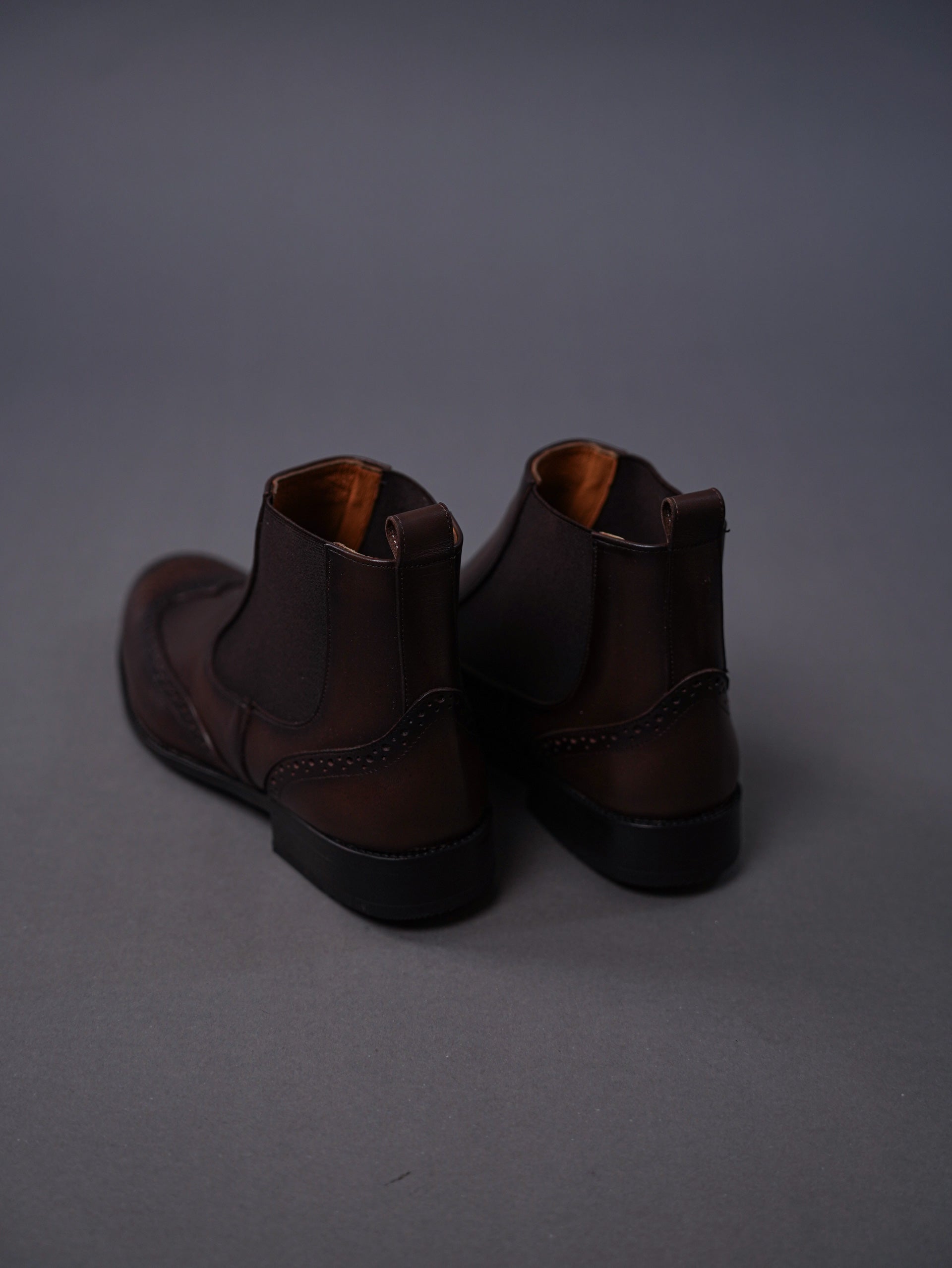 brouge chelsea boots-Brown