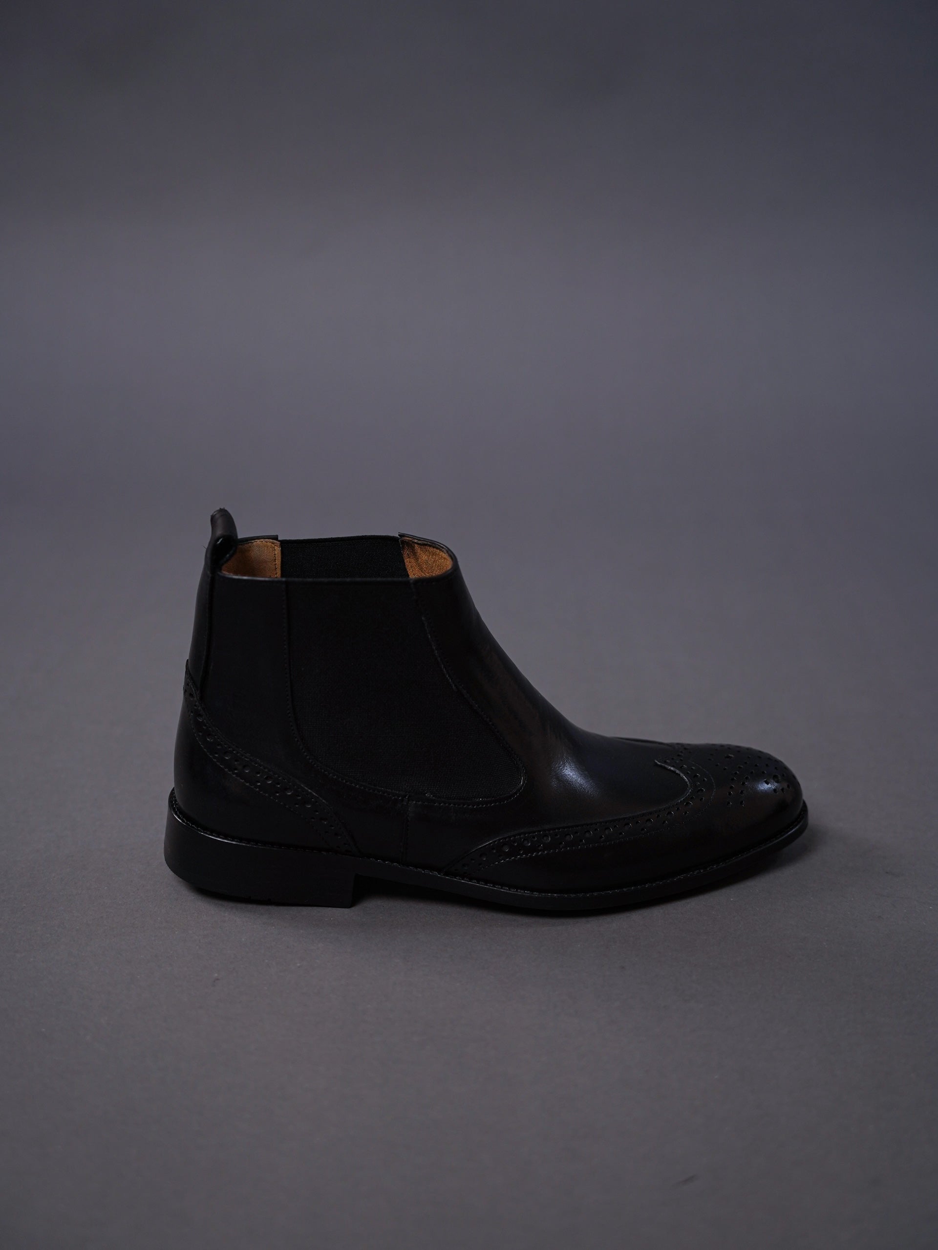 brouge chelsea boots-Black