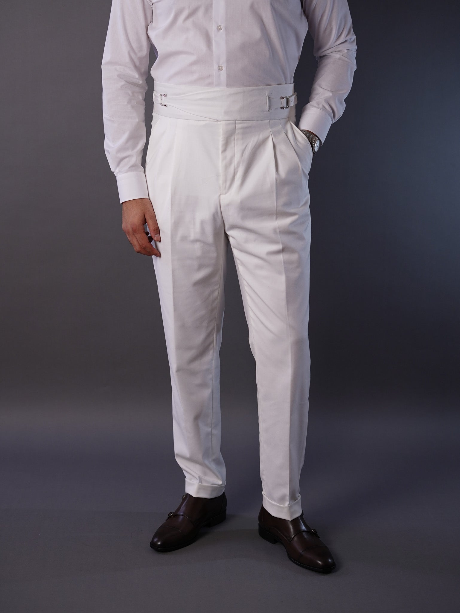 Two side high waist gurkhra trousers -off white