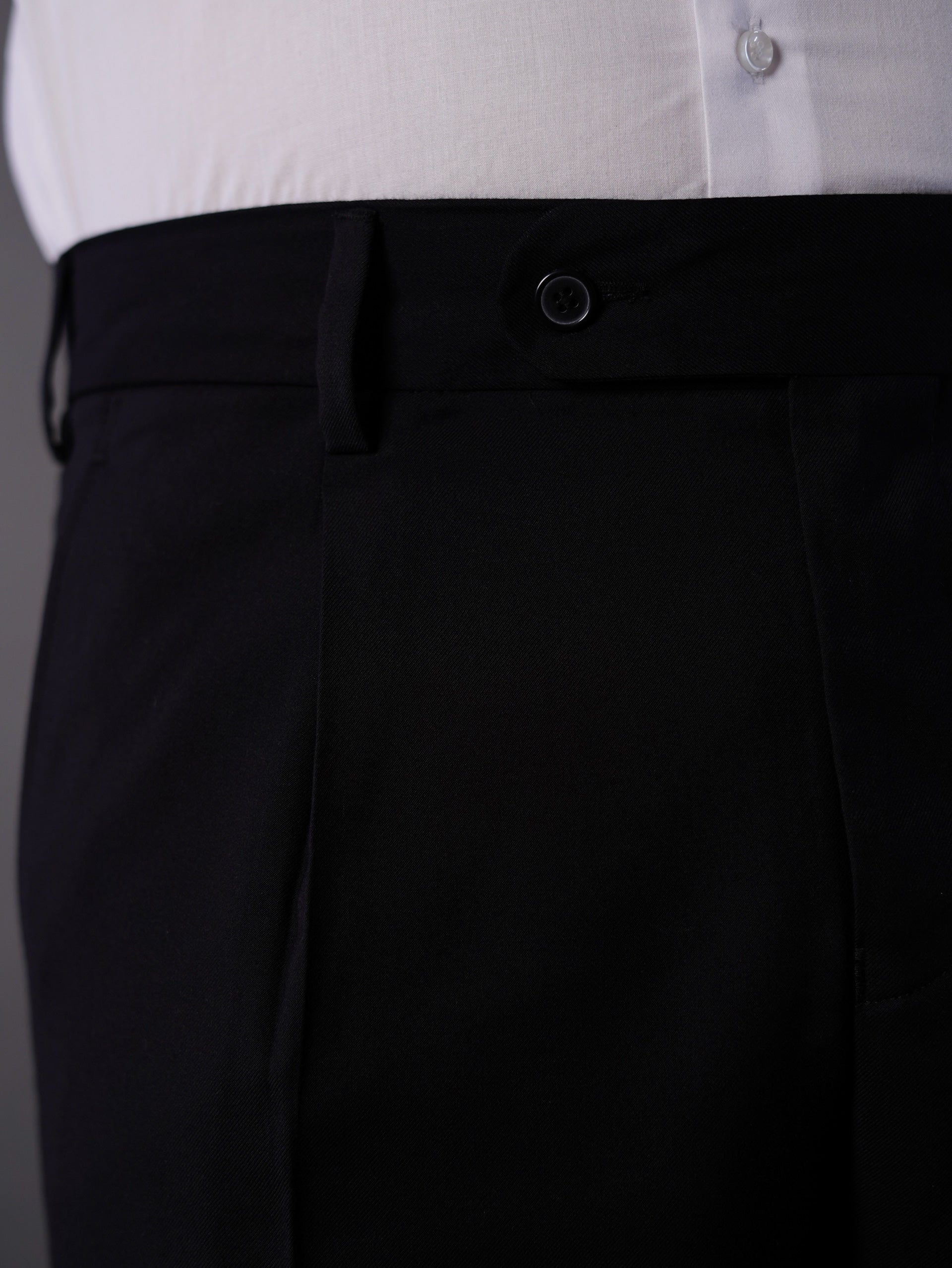 slim fit chino pants-Black