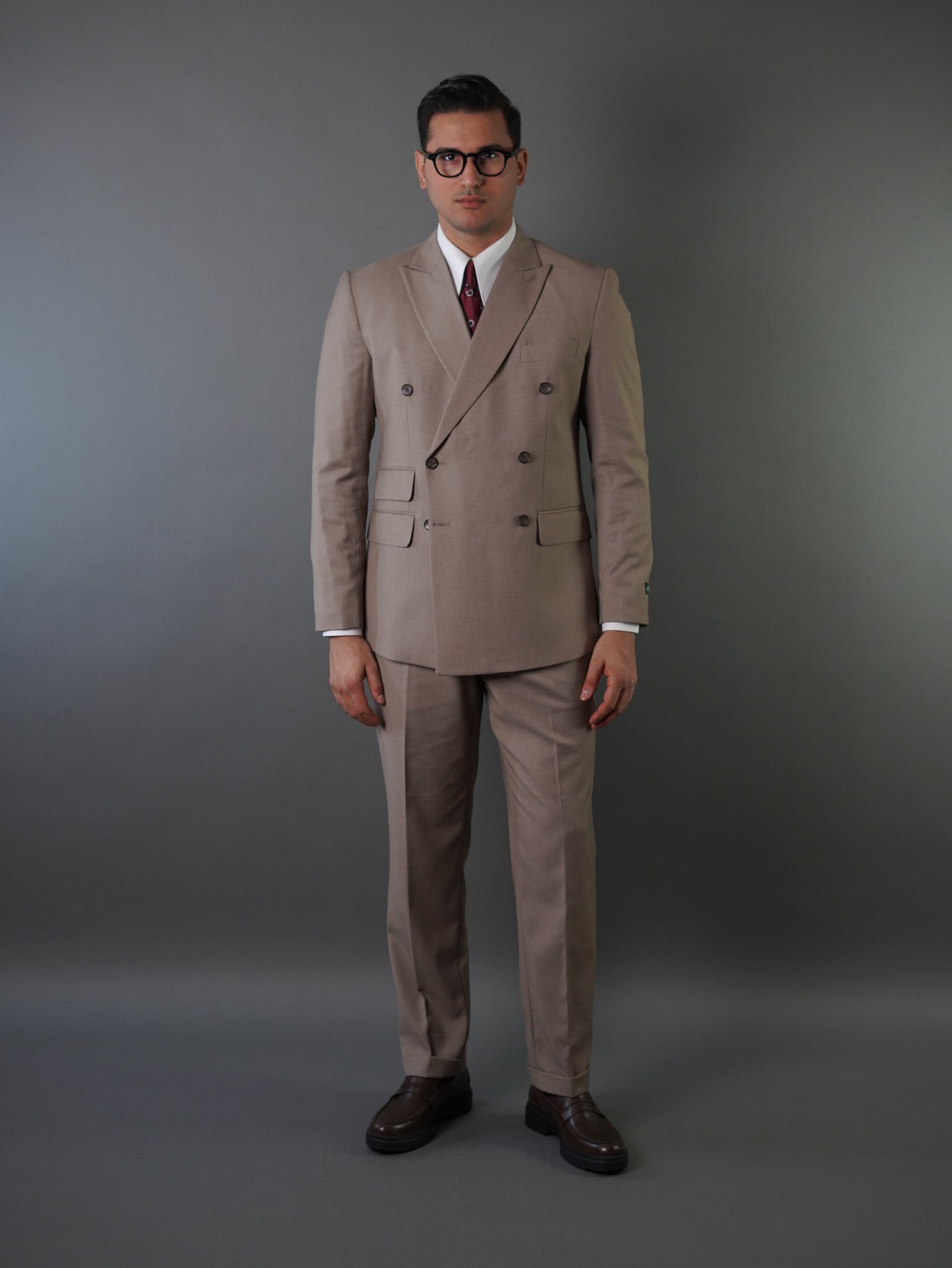 Double breasted suit -Beige