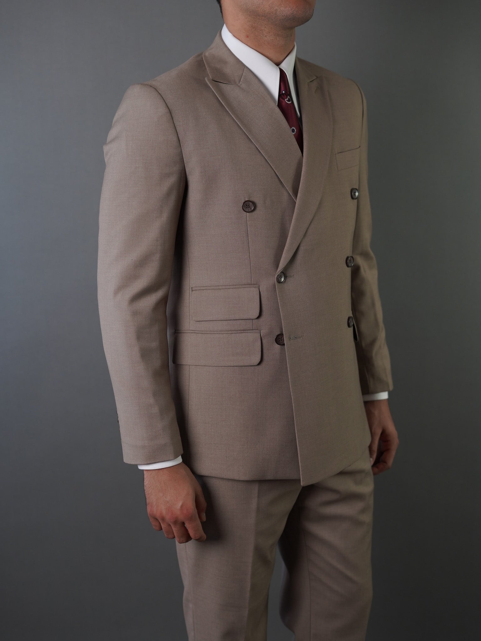 Double breasted suit -Beige