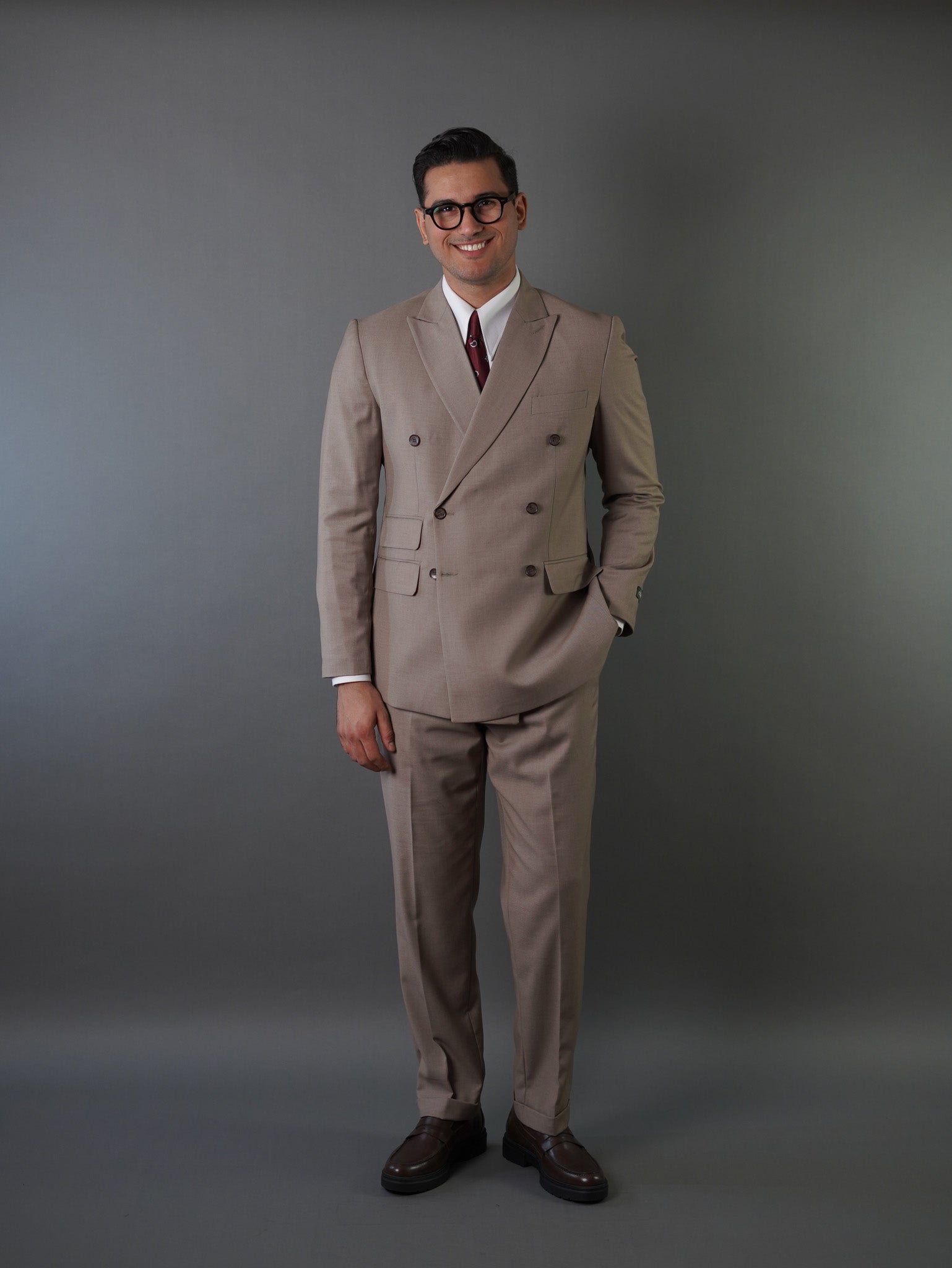 Double breasted suit -Beige