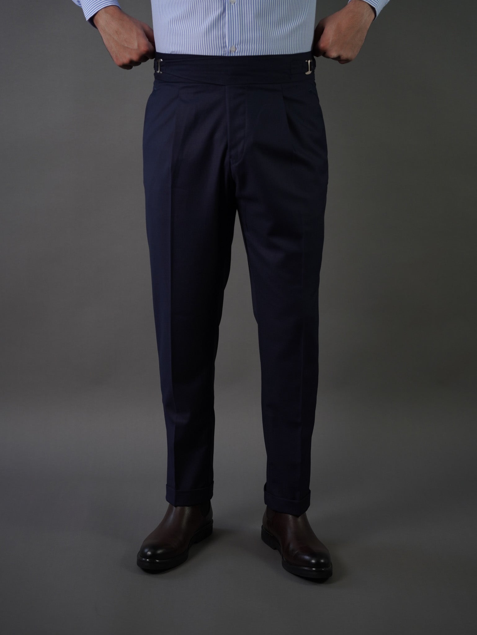 Hook two side Gurkha trousers	- navy s