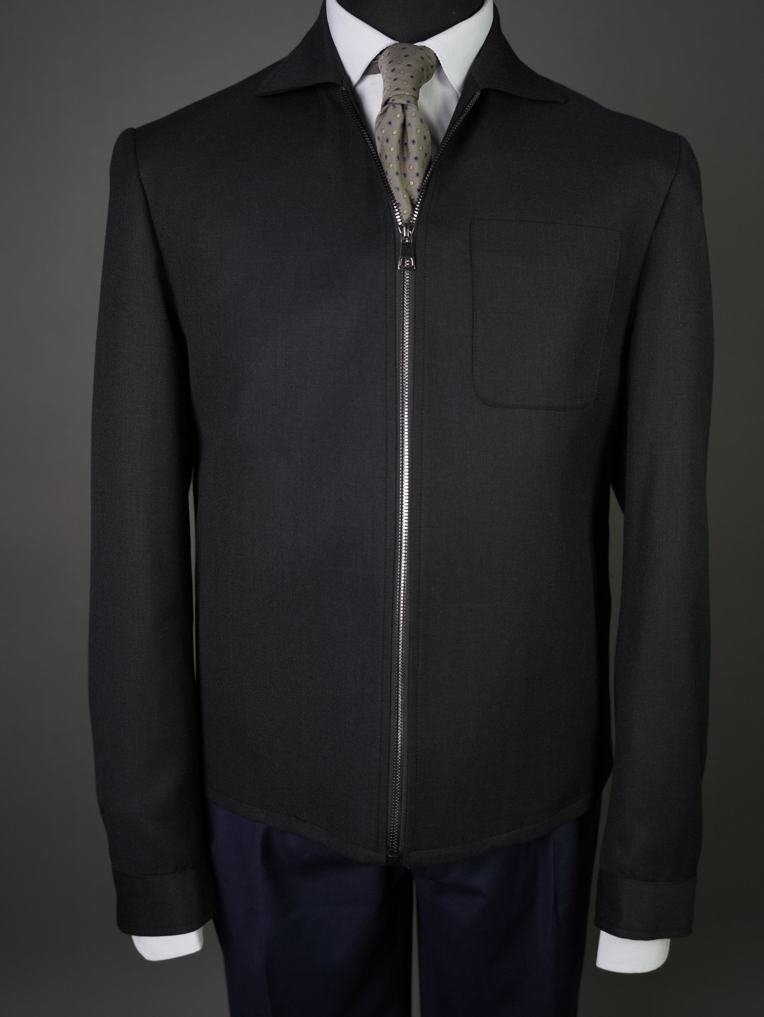 ZIP JACKET WITH PATCH POCKET - black